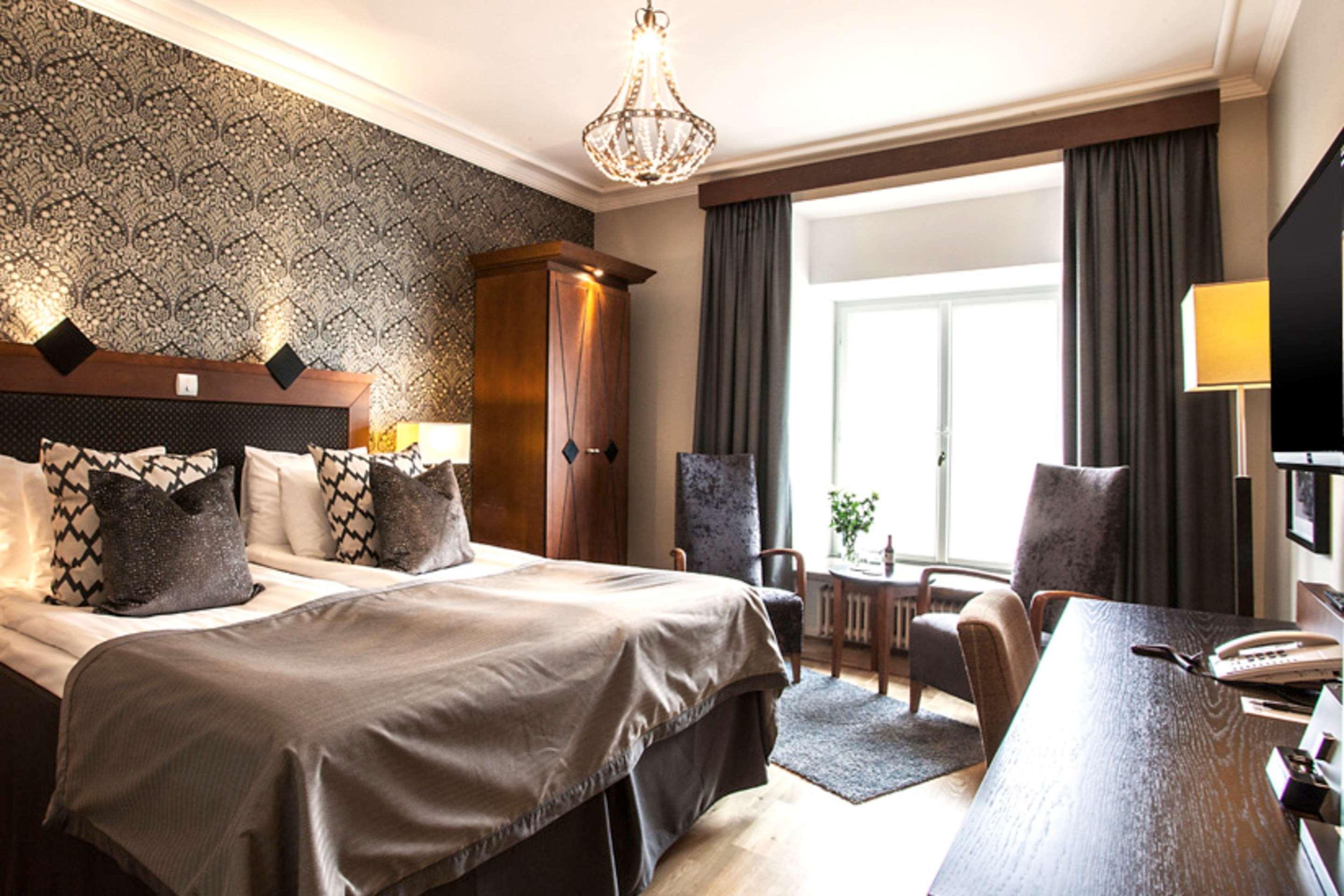 Grand Hotel